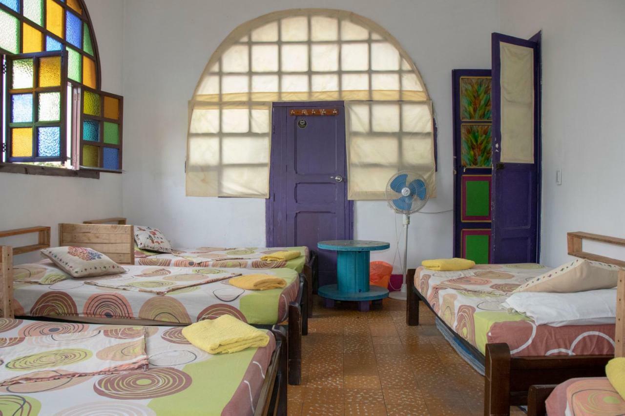 הוסטל קאלי Hostal Encuentro מראה חיצוני תמונה